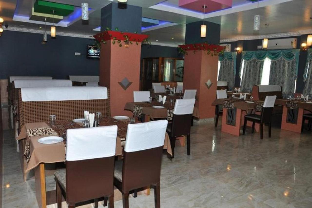 Hotel Barbareek Shillong Exterior photo