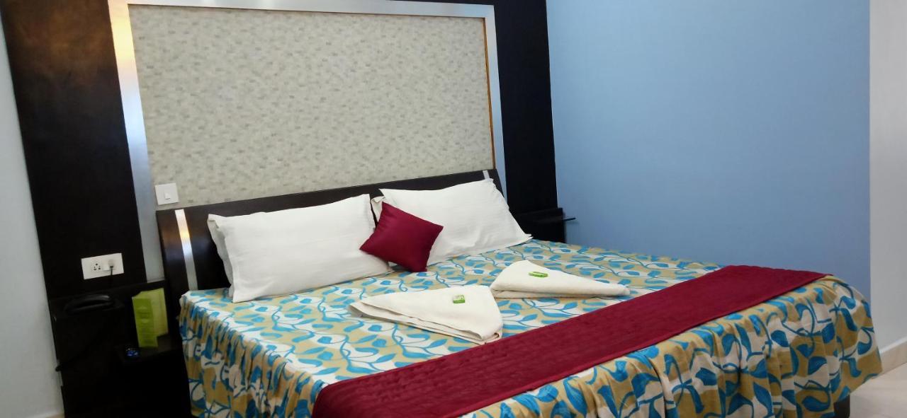 Hotel Barbareek Shillong Exterior photo
