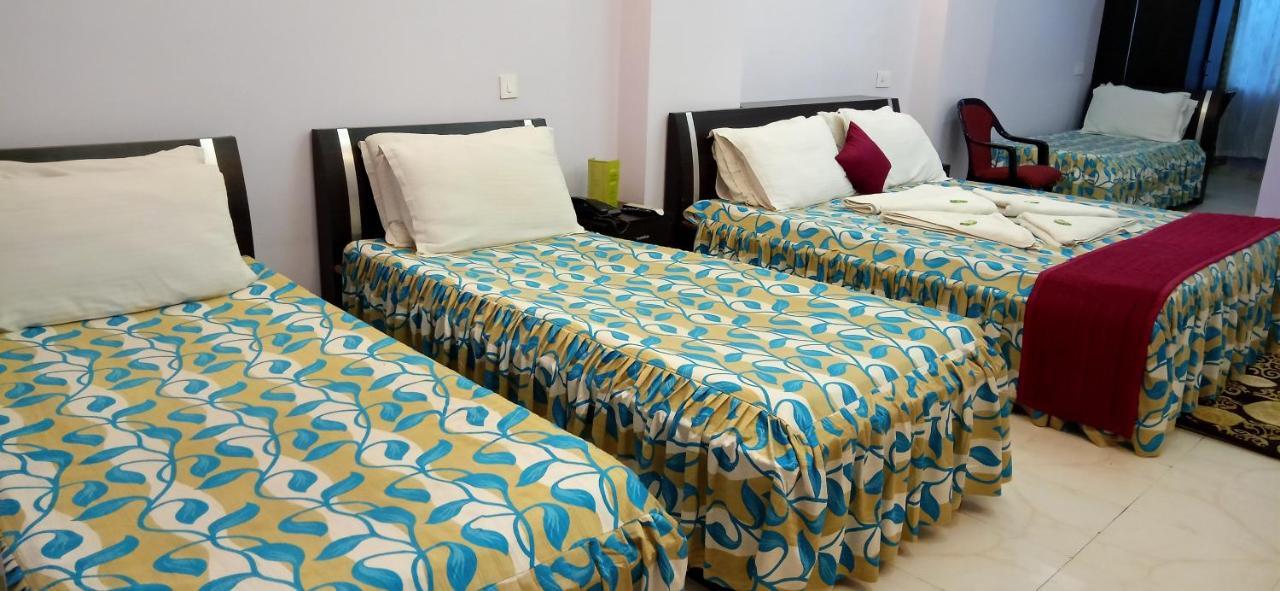 Hotel Barbareek Shillong Exterior photo