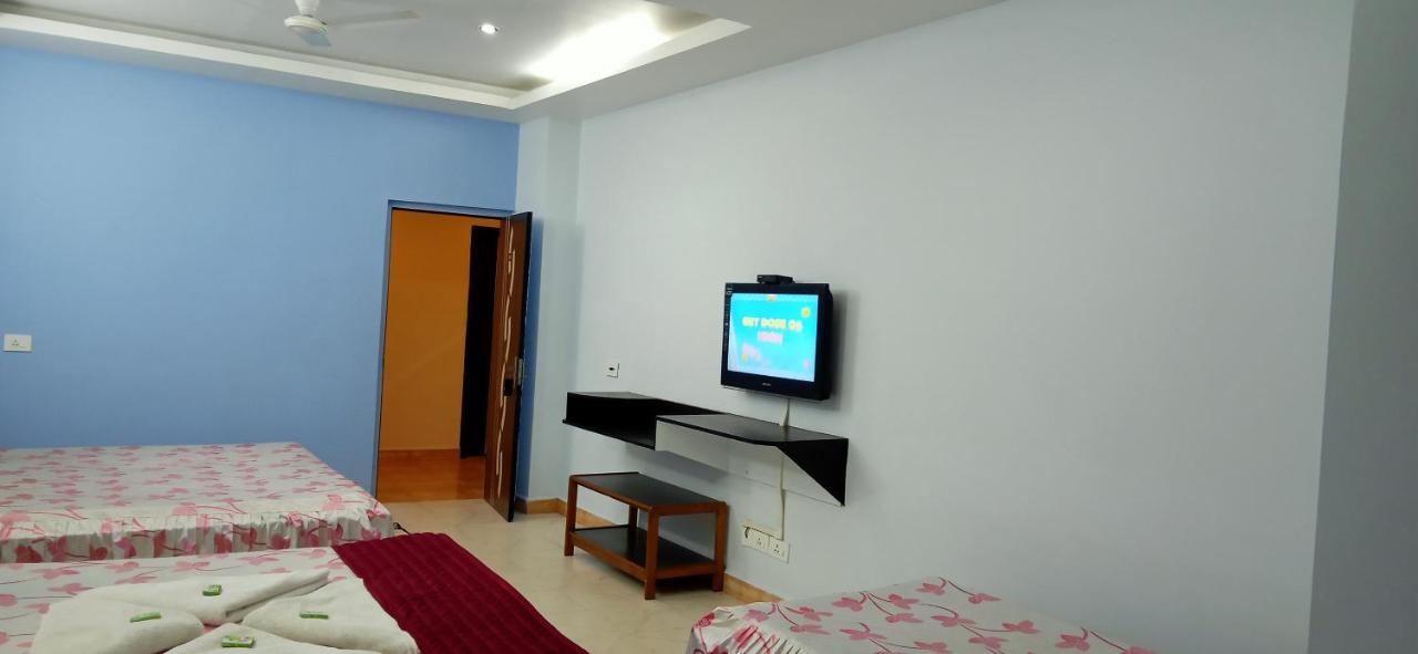 Hotel Barbareek Shillong Exterior photo